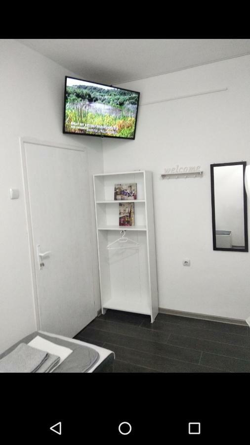 Apartmani Pinokio Ni 외부 사진