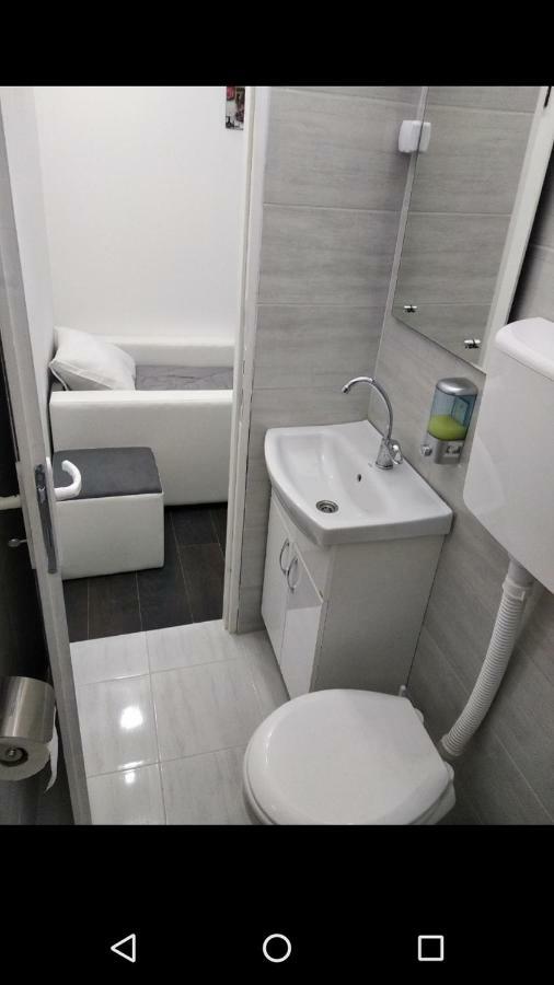 Apartmani Pinokio Ni 외부 사진